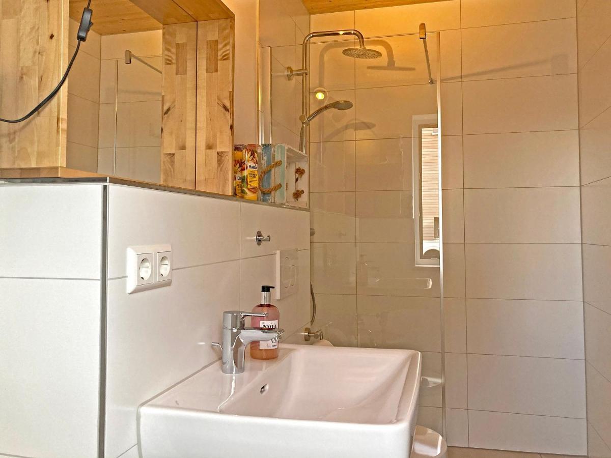 Zum Seglerhafen - Ferienappartement Kressbronn am Bodensee Eksteriør billede